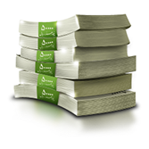 выкуп авто за наличные денежные купюры стопкой за выкупленный автомобиль